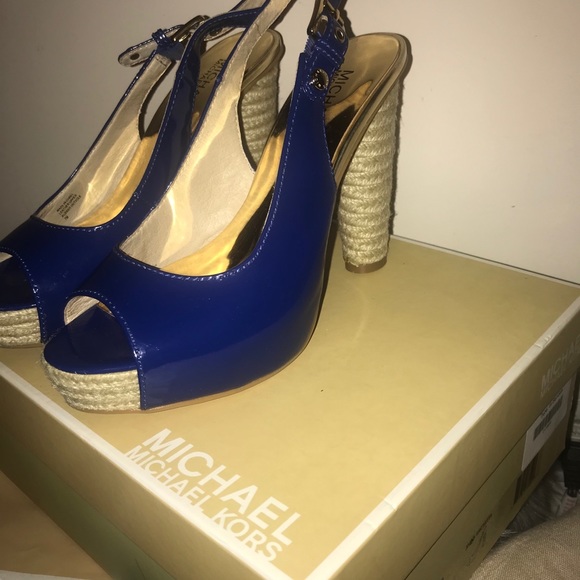 💯% Authentic Michael Kors Blue Slingback Sandals - Picture 14 of 14